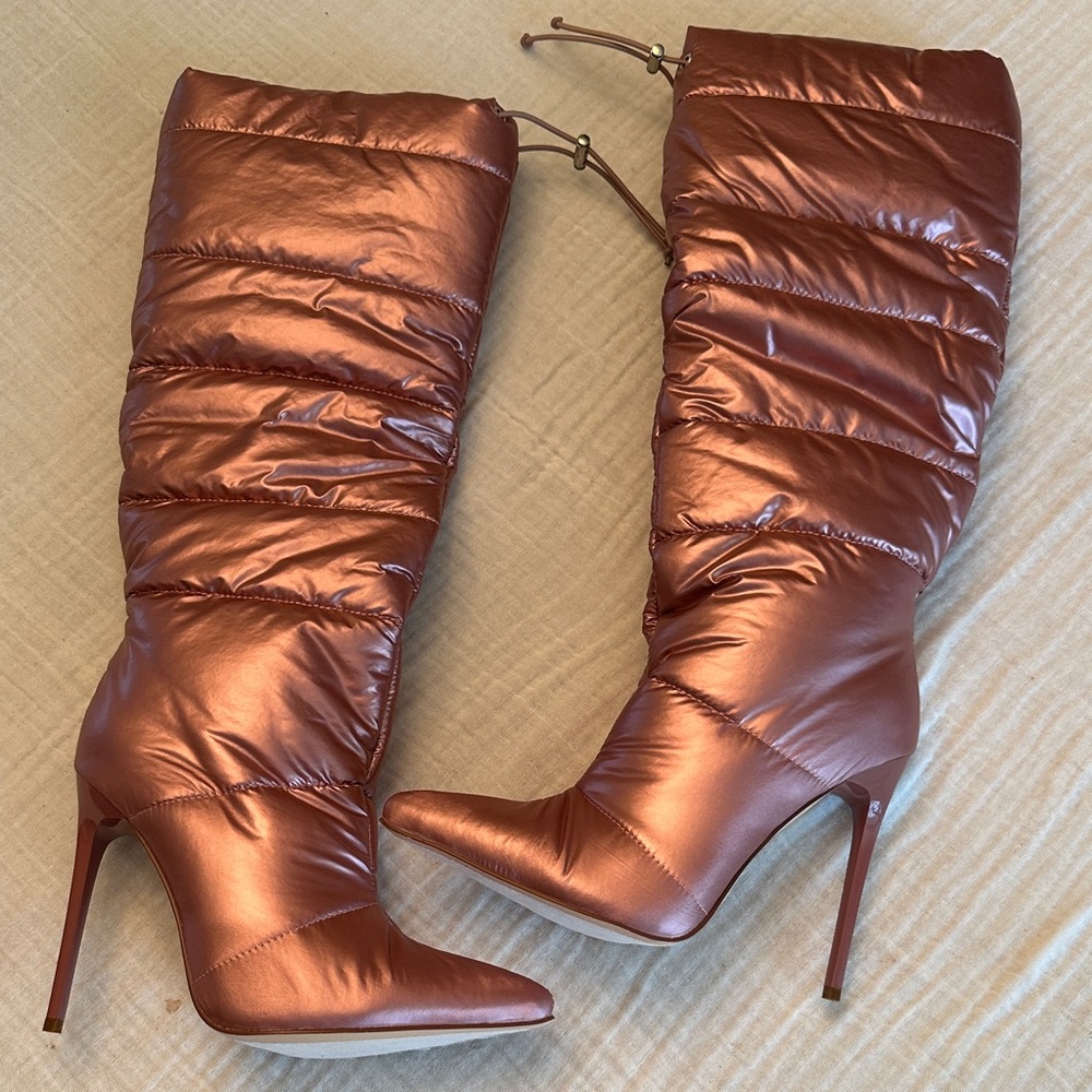 New Dolls Kill Famed Pursuits Quilted Puffer Boots
